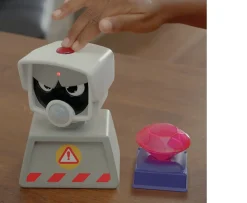 Ken Black Beat the Camera| Board Games