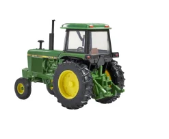 Ken Black BRITAINS John Deere 4240| Farm Model Vehicles & Playsets