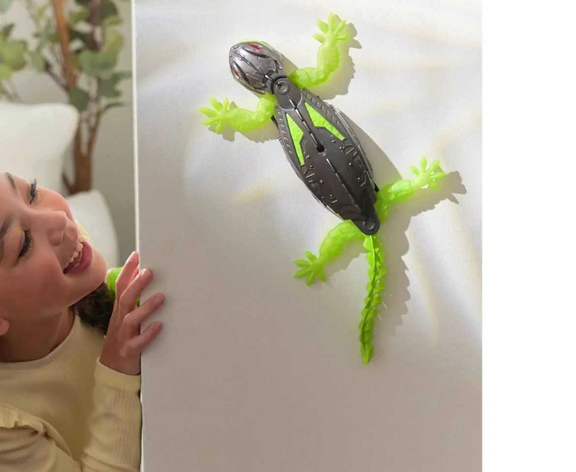 Ken Black Hex Bots Wall Crawler Gecko Lizard| Interactive Toys