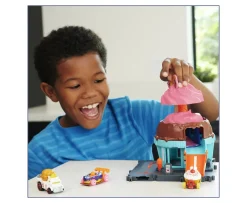 Ken Black Hot Wheels City Let's Race Netflix - Downtown Ice Cream Swirl Playset| Hot Wheels|Building & Vehicle Toys