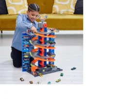 Ken Black Hot Wheels City Mega Garage Playset| Hot Wheels|Action Figures & Playsets