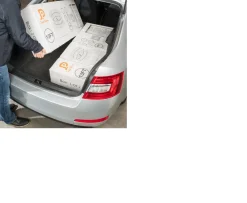 Ken Black Jump Power 13ft Trampoline & Enclosure| Playstation 5