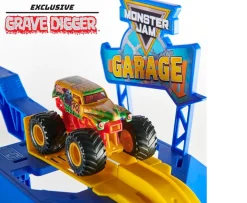 Ken Black Monster Jam 1:64 Garage| Action Figures & Playsets
