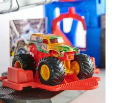 Ken Black Monster Jam 1:64 Garage| Action Figures & Playsets