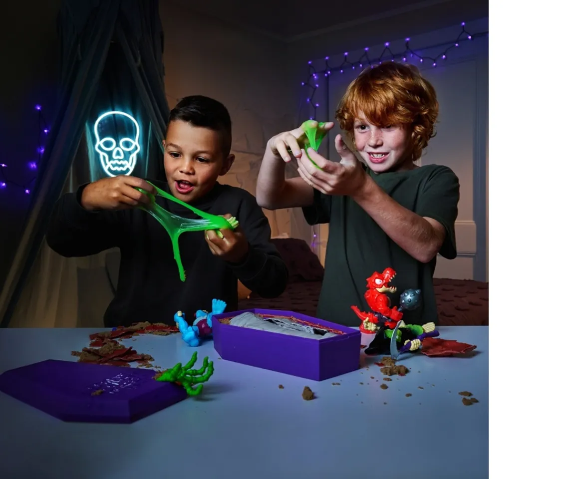 Ken Black Smashers Horror House Set Assortment by ZURU| Action Figures & Playsets