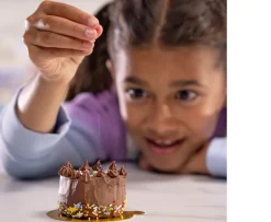 Ken Black Tasty Tinies Bake Shop Unicorn Party Pack| Art & Crafts